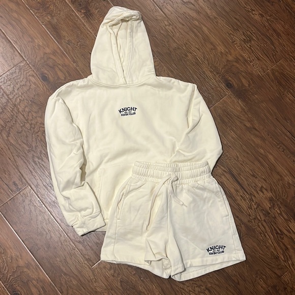 Lounge set - Picture 1 of 5